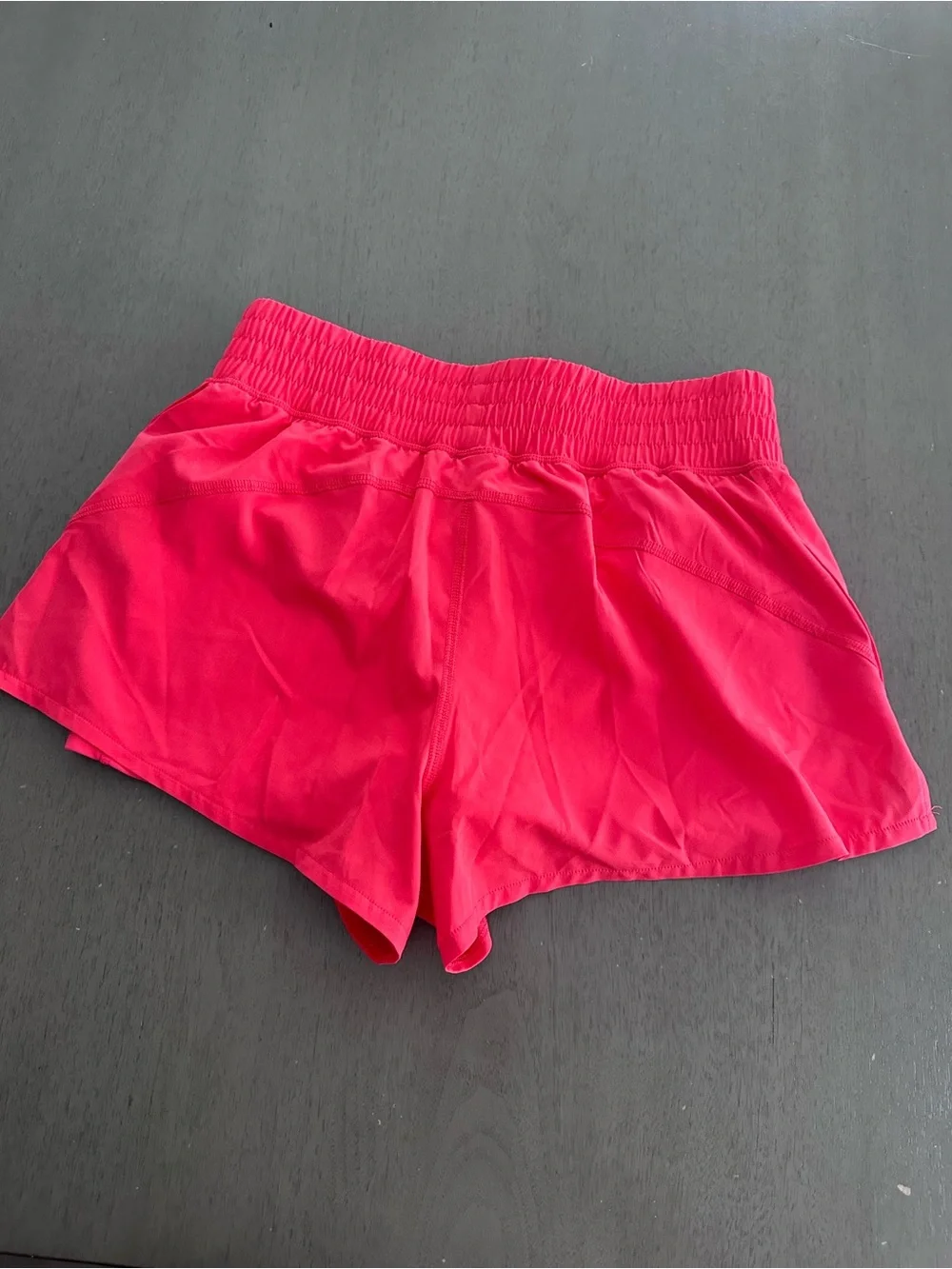 90 DEGREE by REFLEX Lightstreme Love and Flutter Running Shorts Red Size Medium